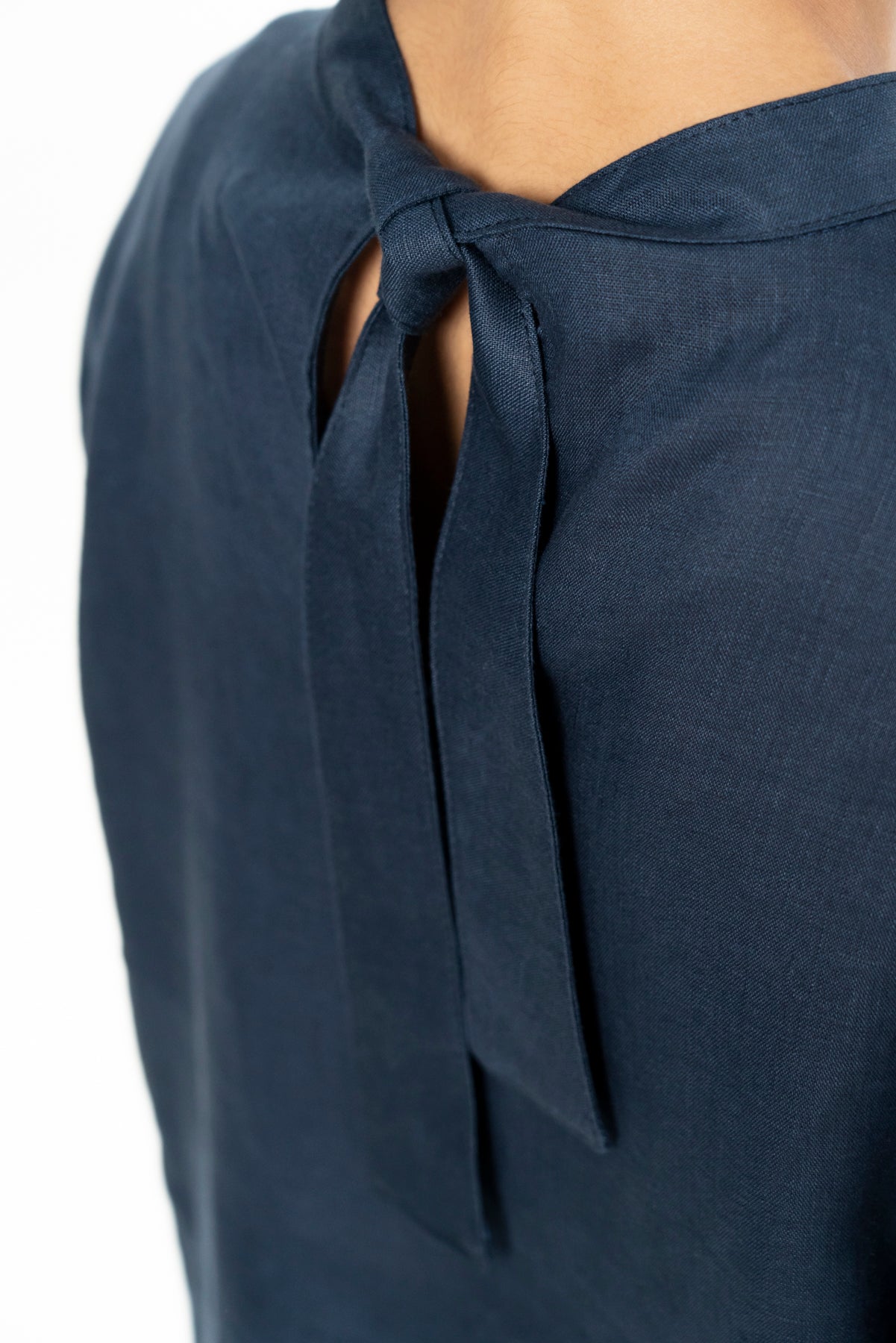 BIBI BLOUSE- LINEN -NAVY
