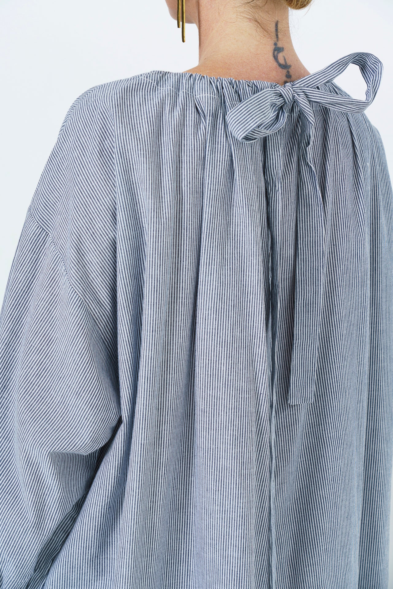 MARLEY GUAGED NECK DRESS LONG- NAVY STRIPE