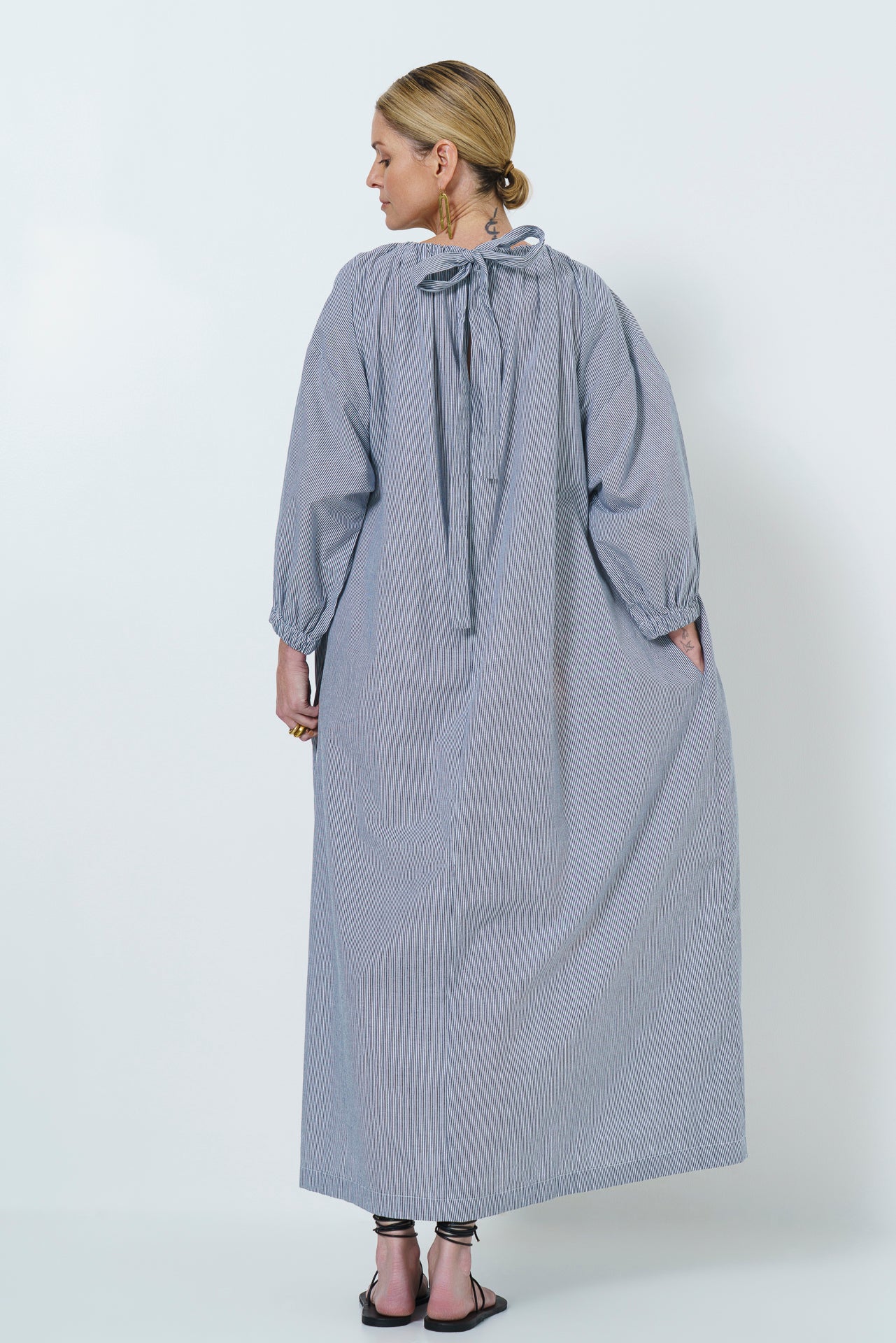 MARLEY GUAGED NECK DRESS LONG- NAVY STRIPE