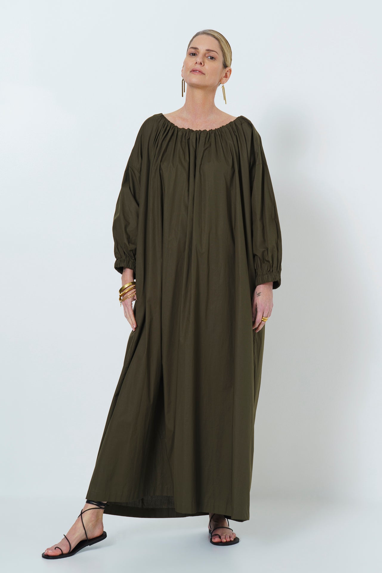 MARLEY GUAGED NECK DRESS LONG - OLIVE