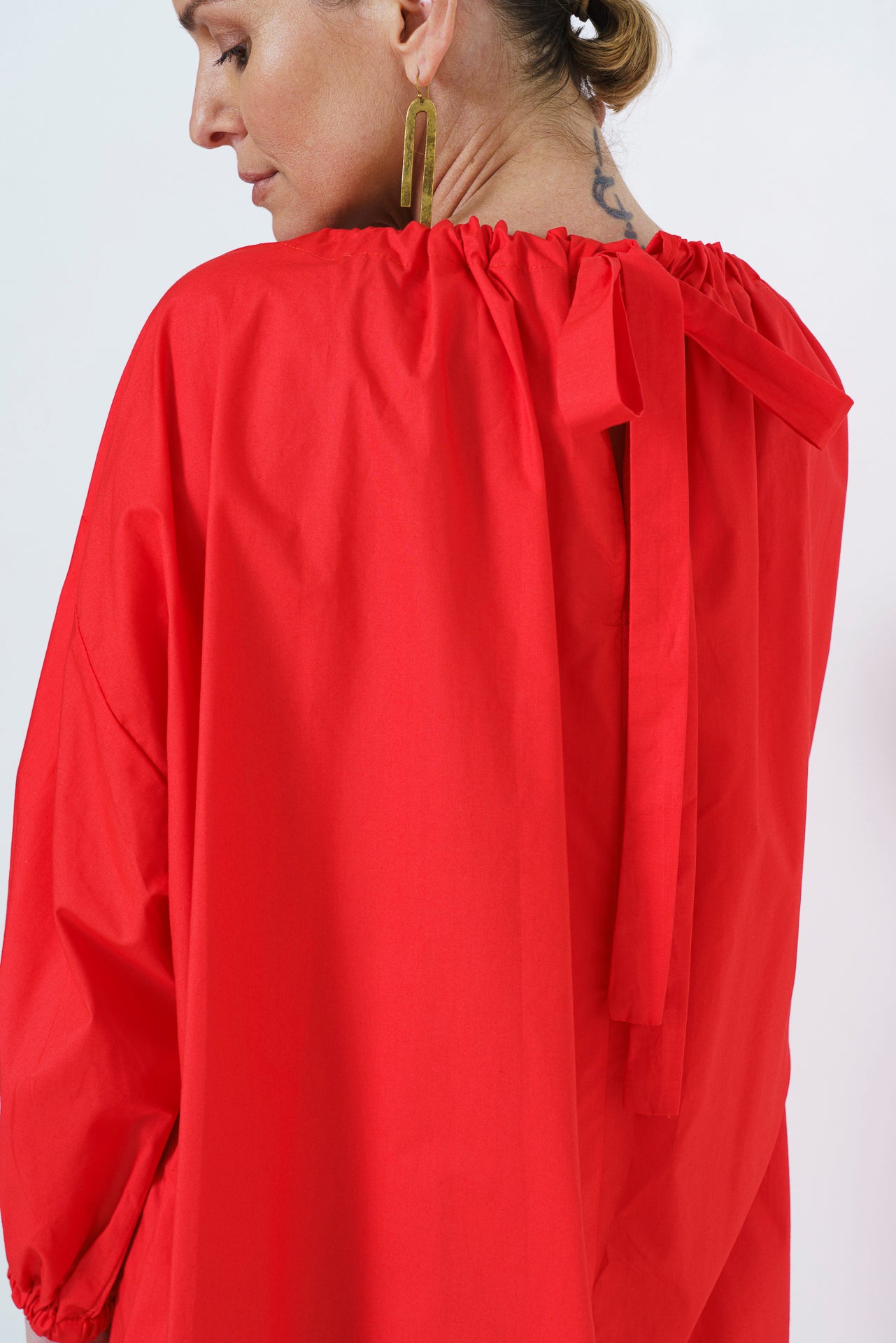 MARLEY GUAGED NECK DRESS LONG - MELON RED