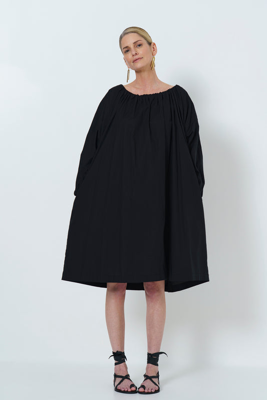 MARLEY GUAGED NECK DRESS SHORT- BLACK