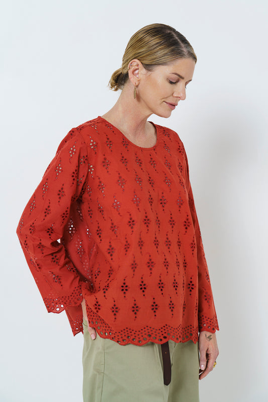 HK LONG SLEEVE TOP - COTTON ANGLAIS