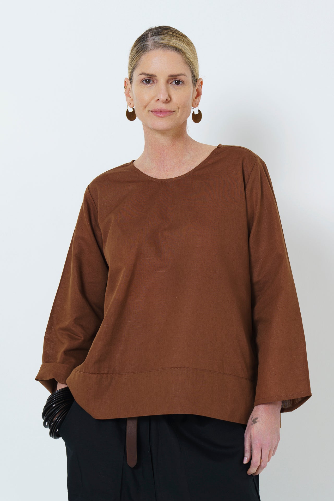 HK LONG SLEEVE TOP - COCO BROWN